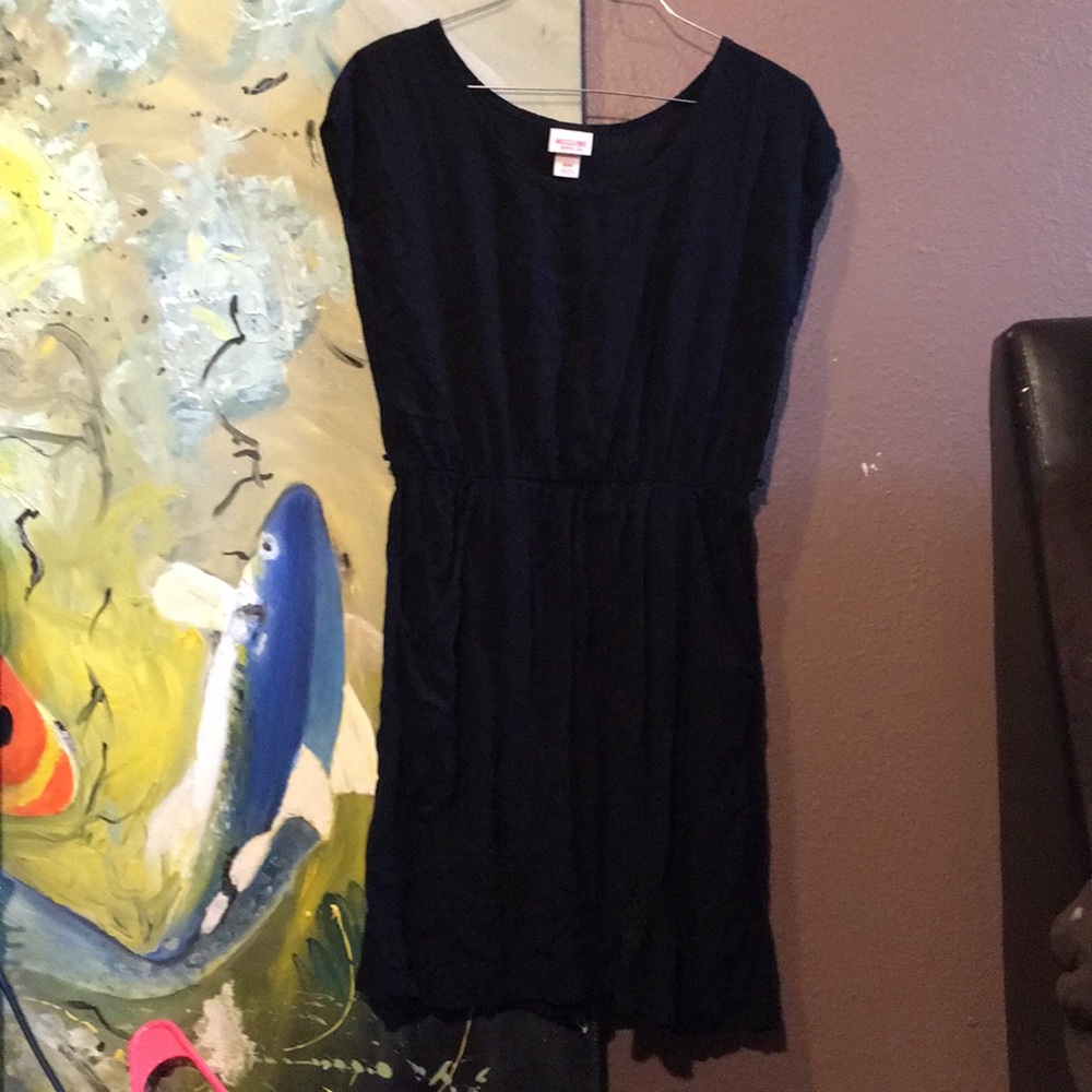 Black dress
